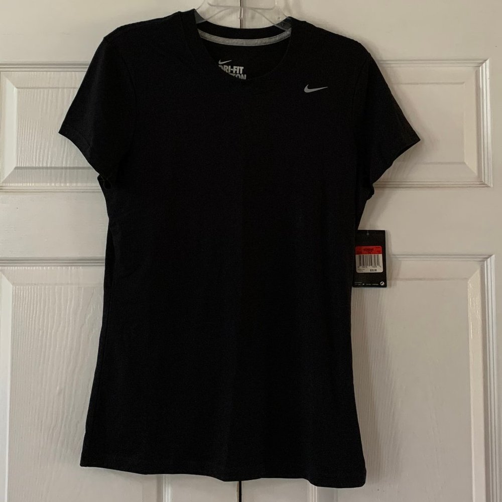 Black NIKE Dri-Fit T-shirt